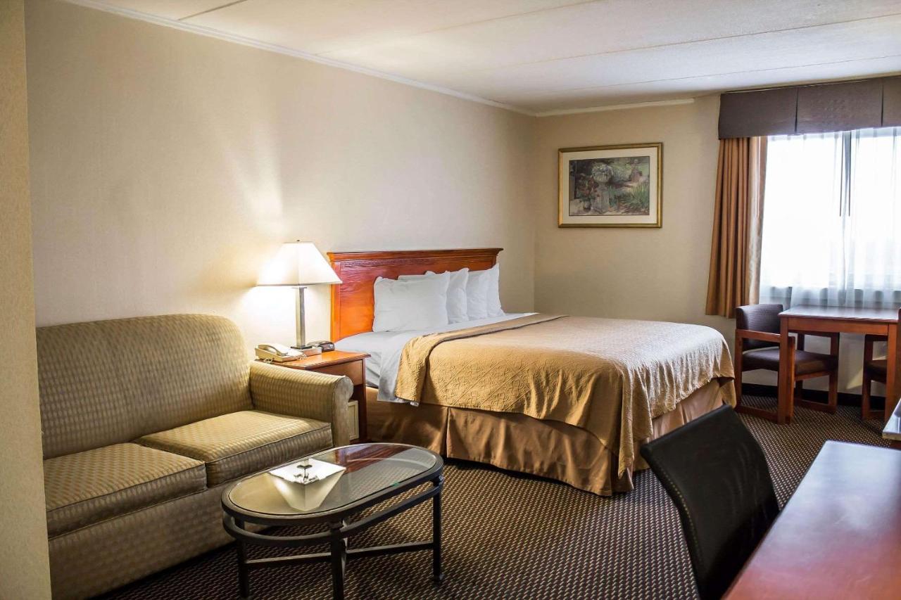 Baymont By Wyndham Youngstown Εξωτερικό φωτογραφία