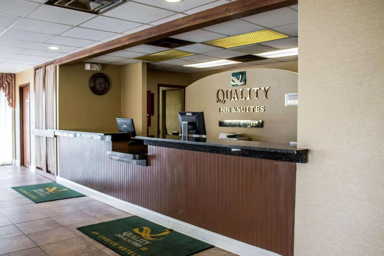 Baymont By Wyndham Youngstown Εξωτερικό φωτογραφία